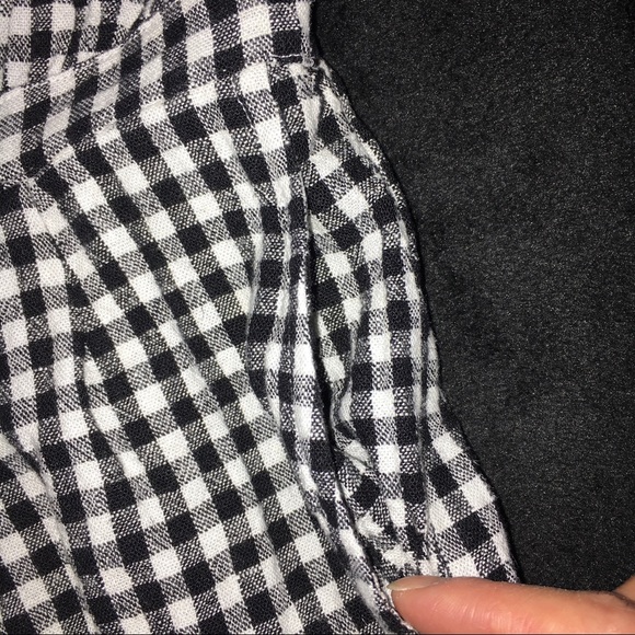 Old Navy  NWOT  Off the Shoulder Romper - Picture 6 of 8